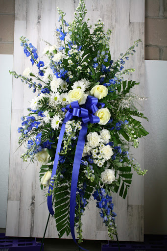 Florist «Greenlawn Florist», reviews and photos, 841 Pulaski Rd, Greenlawn, NY 11740, USA