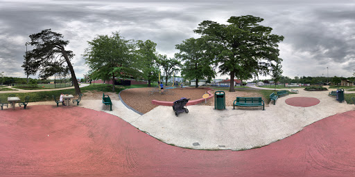 Park «Barcroft Park», reviews and photos, 4200 S Four Mile Run Dr, Arlington, VA 22206, USA