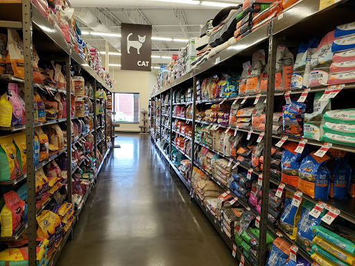 Pet Supply Store «Pet Supplies Plus», reviews and photos, 9 Waukegan Rd, Deerfield, IL 60015, USA