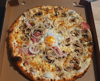 Plats et boissons du Pizzas à emporter Pizza Napoli Toul - n°6