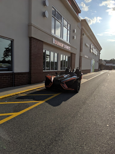 Grocery Store «Super Stop & Shop», reviews and photos, 446 Putnam Pike, Greenville, RI 02828, USA