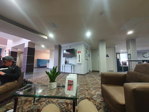 Holiday Inn Express & Suites Santa Clara, an IHG Hotel image