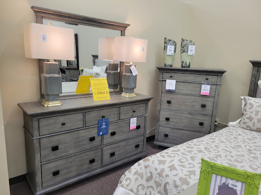 Furniture Store «Cleos Furniture & Mattress», reviews and photos, 225 W Oak St, Conway, AR 72032, USA