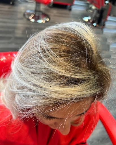 Hair Salon «Shallamars Hair Solutions», reviews and photos, 8956 Turkey Lake Rd, Orlando, FL 32819, USA