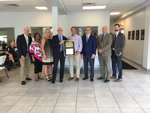 Ford Dealer «Maplecrest Ford of Mendham», reviews and photos, 102 E Main St, Mendham, NJ 07945, USA