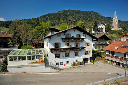 Pension Kofler Mayenburgstraße, 40, 39011 Lana, Autonome Provinz Bozen - Südtirol, Italia