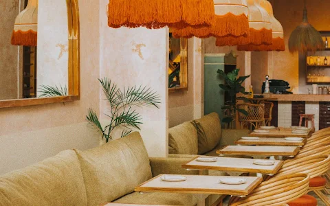 El Bazar Cafe & Restaurant image