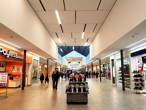 Shopping Mall «Broadway Mall», reviews and photos, 358 N Broadway, Hicksville, NY 11801, USA