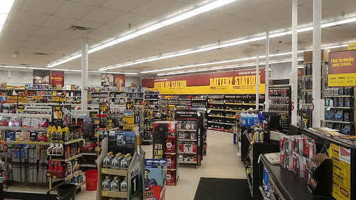 Auto Parts Store «Advance Auto Parts», reviews and photos, 861 N Randall Rd, Batavia, IL 60510, USA