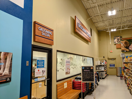 Pet Supply Store «PetSmart», reviews and photos, 7225 Bell Creek Rd Ste 228, Mechanicsville, VA 23111, USA