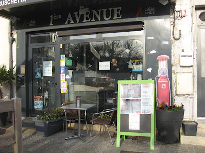 1ʳᵉ Avenue à Barbezieux-Saint-Hilaire