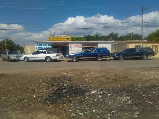 Funeraria Laya Lara 2015 en Carora