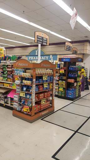 Grocery Store «Market Basket», reviews and photos, 6001 39th St, Groves, TX 77619, USA