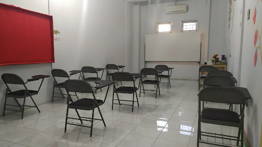 Ruang kelas - WTP SCHOOL ( National Plus School )