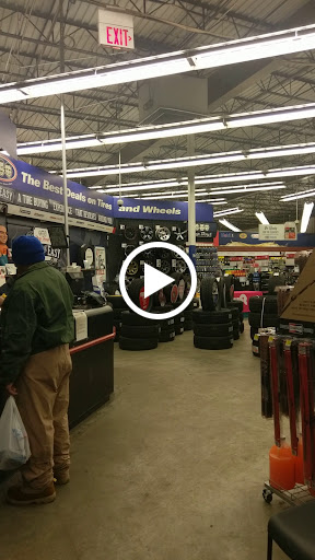 Auto Parts Store «Pep Boys Auto Parts & Service», reviews and photos, 17015 Torrence Ave, Lansing, IL 60438, USA