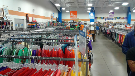 Thrift Store «Goodwill», reviews and photos