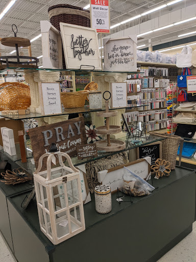 Craft Store «Hobby Lobby», reviews and photos, 5801 W Saginaw Hwy, Lansing, MI 48917, USA