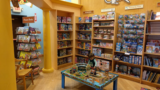 Book Store «Barnes & Noble», reviews and photos, 5380 US-14, Crystal Lake, IL 60014, USA