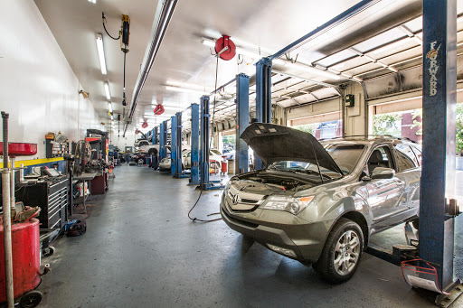 Tire Shop «Buckhead Tire & Auto Repair», reviews and photos, 3830 Roswell Rd NE, Atlanta, GA 30342, USA