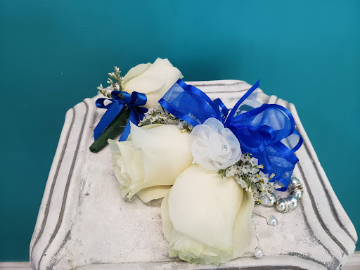 Florist «Blissful Blooms Floral», reviews and photos, 17 East Ave, Monroe, OH 45050, USA