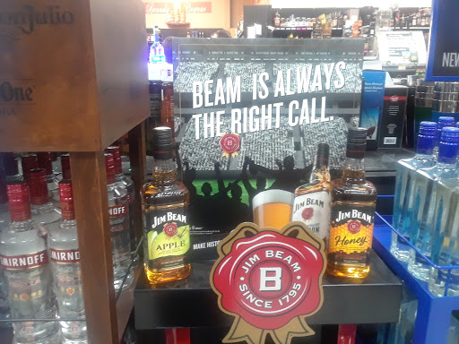 Liquor Store «Beaverton Liquor», reviews and photos, 11423 SW Beaverton Hillsdale Hwy, Beaverton, OR 97005, USA