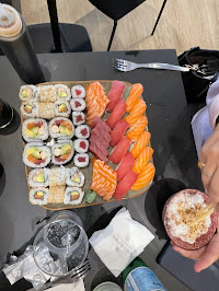 Plats et boissons du Restaurant de sushis Nina Sushi Neuilly à Neuilly-sur-Seine - n°1