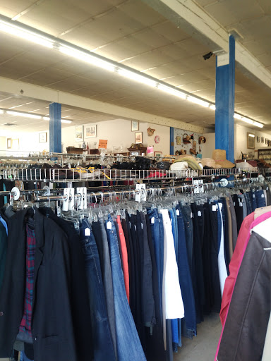Thrift Store «Waif Thrift Store», reviews and photos, 1660 Roberta Ave, Freeland, WA 98249, USA