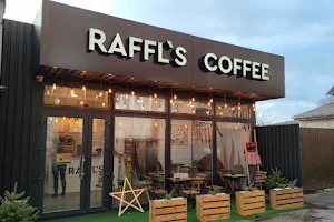 Raffl's - кава та десерти image