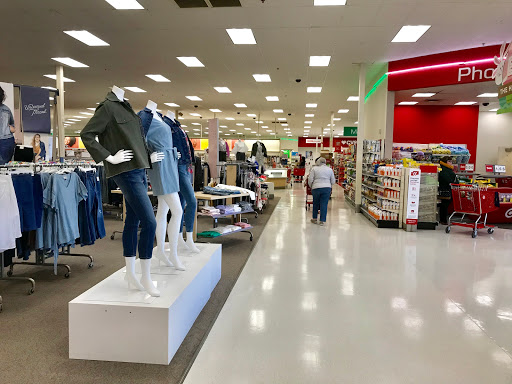 Department Store «Target», reviews and photos, 227 Highland Ave, Salem, MA 01970, USA