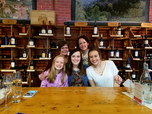 Wine Bar «Wine Guyz», reviews and photos, 122 King St, La Crosse, WI 54601, USA