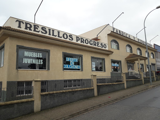 Tresillos Progreso en Fernán Núñez, Córdoba