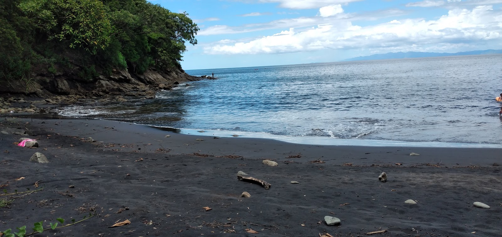 Photo de Playa Pez Vela avec moyenne baie