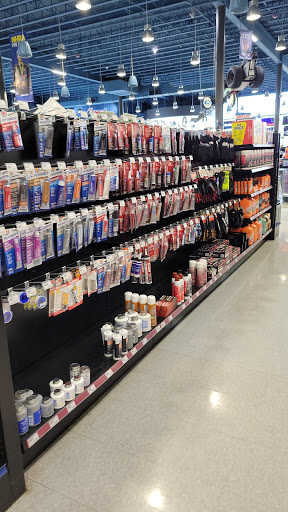 Auto Parts Store «Summit Racing Equipment», reviews and photos, 20 King Mill Rd, McDonough, GA 30253, USA