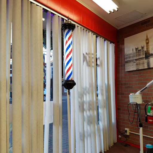 Barber Shop «THE PATIO BARBER SHOP», reviews and photos, 37 W Somerset St, Raritan, NJ 08869, USA