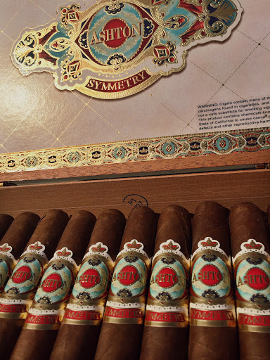 Tobacco Shop «Shawnee Cigar Co», reviews and photos, 9226 Dublin Rd, Powell, OH 43065, USA