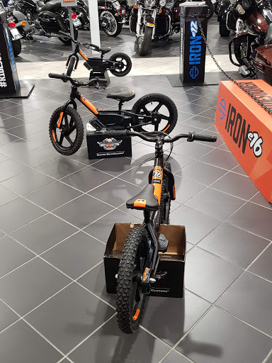 Harley-Davidson Dealer «Oakland Harley-Davidson», reviews and photos, 151 Hegenberger Rd, Oakland, CA 94621, USA