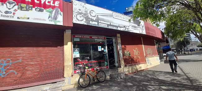 Opiniones de MOTO Y CICLE en Quito - Tienda de motocicletas