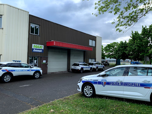 Magasin d'équipements et accessoires pour la police Maxi Avenue Saint-Ouen-l'Aumône