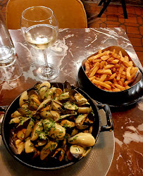 Moules-frites du Restaurant de fruits de mer Moulerie Brûle-Doigts à Nantes - n°7