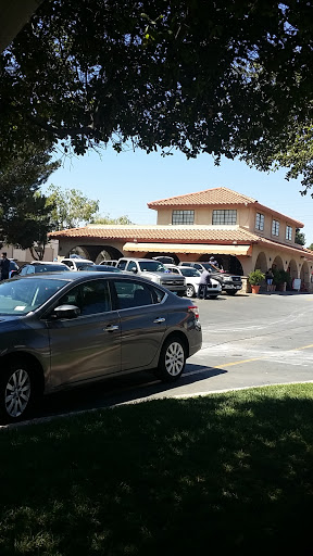 Car Wash «Valencia Car Wash», reviews and photos, 24233 Creekside Rd, Valencia, CA 91355, USA