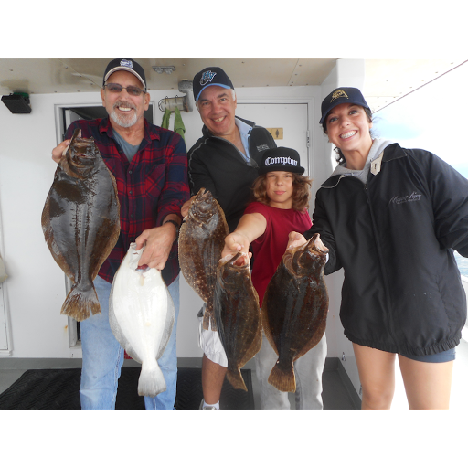 Fishing Charter «Sea Hunter», reviews and photos, 1 Simon Lake Dr, Atlantic Highlands, NJ 07716, USA