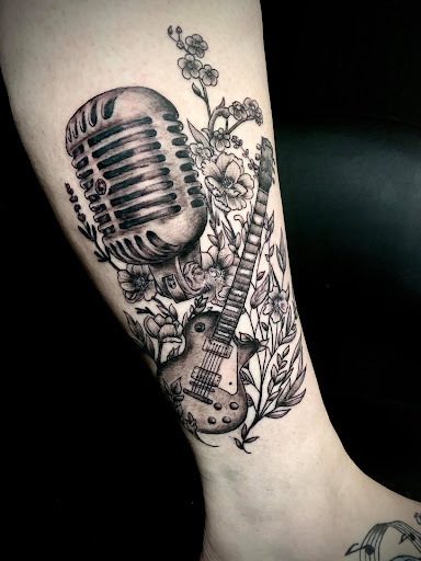 Tattoo Shop «Tattoo Asylum», reviews and photos, 8495 Plaza Blvd NE A, Minneapolis, MN 55432, USA