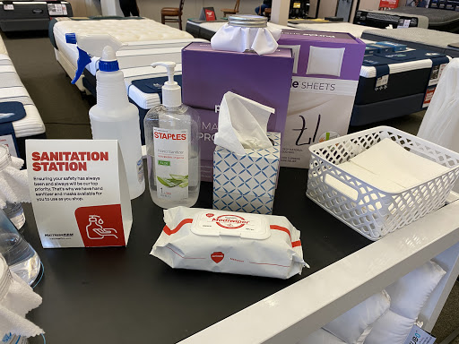 Mattress Firm Emeryville Powell Street Plaza image