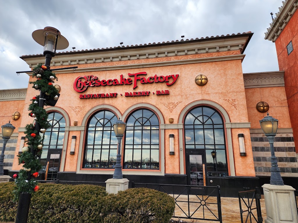The Cheesecake Factory 45236