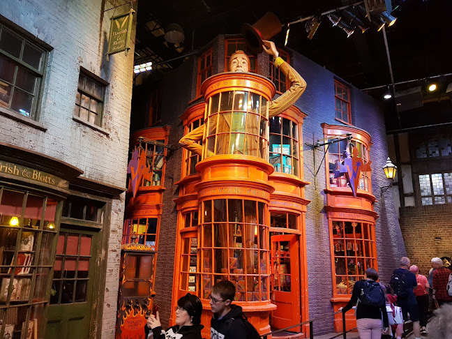 Reviews of Diagon Alley in Watford - Other