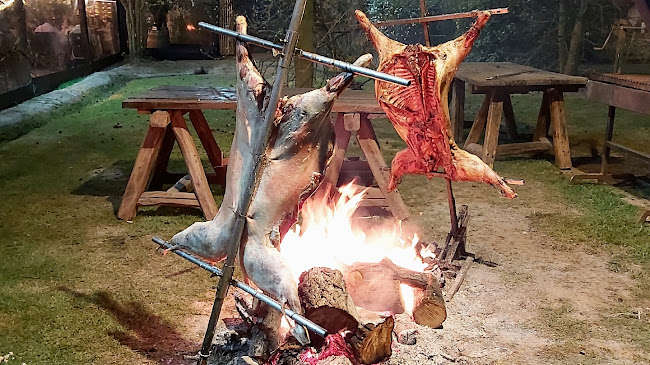 El pluma gourmet asados & corderos - Isla de Maipo