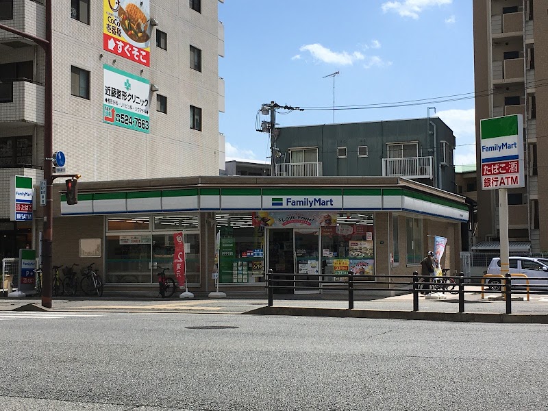 ファミリーマート 福岡平尾駅前店