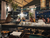 Atmosphère du Restaurant de fruits de mer Le Bistrot du Large Bédoin à Bédoin - n°2