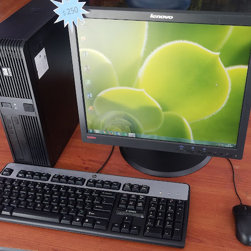 Opinii despre Macro Technology în San Miguel de Ibarra - Oficina de empresa