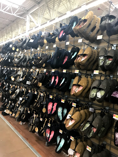 Department Store «Walmart Supercenter», reviews and photos, 2801 Cunningham Rd, Cincinnati, OH 45241, USA